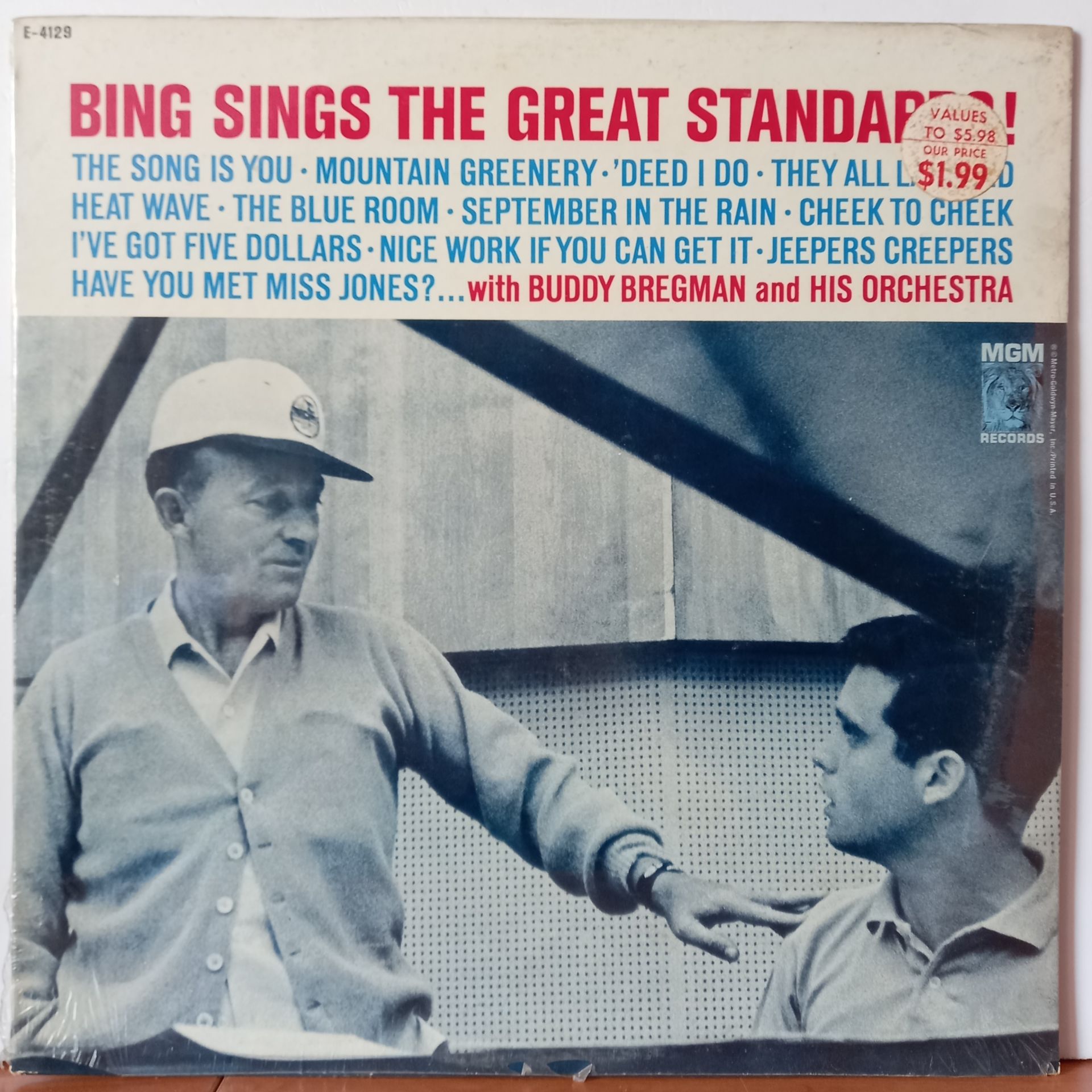 BING CROSBY WITH BUDDY BREGMAN AND HIS ORCHESTRA – BING SINGS THE GREAT STANDARDS! (1963) - LP DÖNEM BASKI SIFIR PLAK